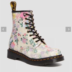 New Dr Martens 1460 Floral Mashup Leather Lace Up Boots